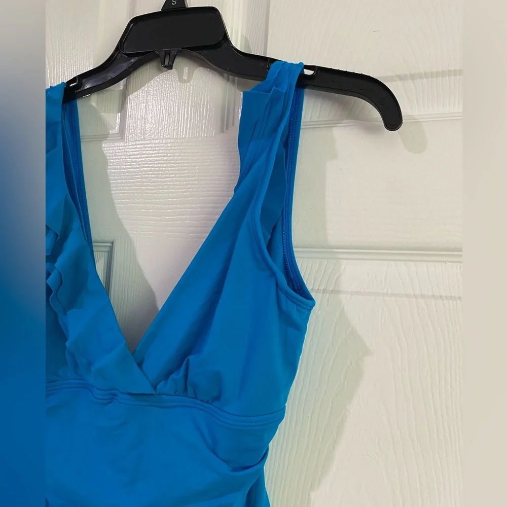 Lauren Ralph Lauren One Piece Swimsuit Size 8 Blue Slimming